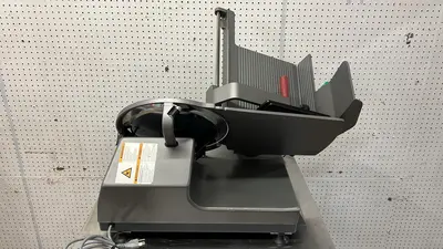 Used Bizerba Used Bizerba GSP HD Automatic 13" Gravity Deli Meat Slicer - 120V - JJ Slicers / Dicers / Cutters Illinois US | Falcon Restaurant Supply #1373501