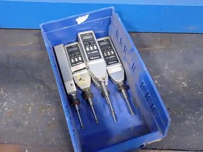 USED MITUTOYO IDU25E