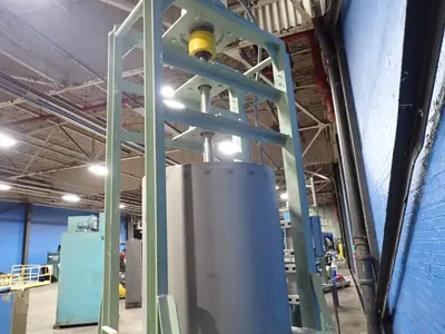 25" X 28" Mixer