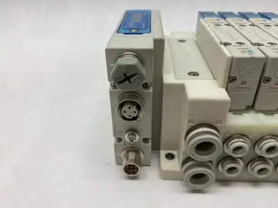 USED SMC ETHERNET POWERLNK MANIFOLD ASSEMBLY, SY5A00-5U1-X350 VALVES