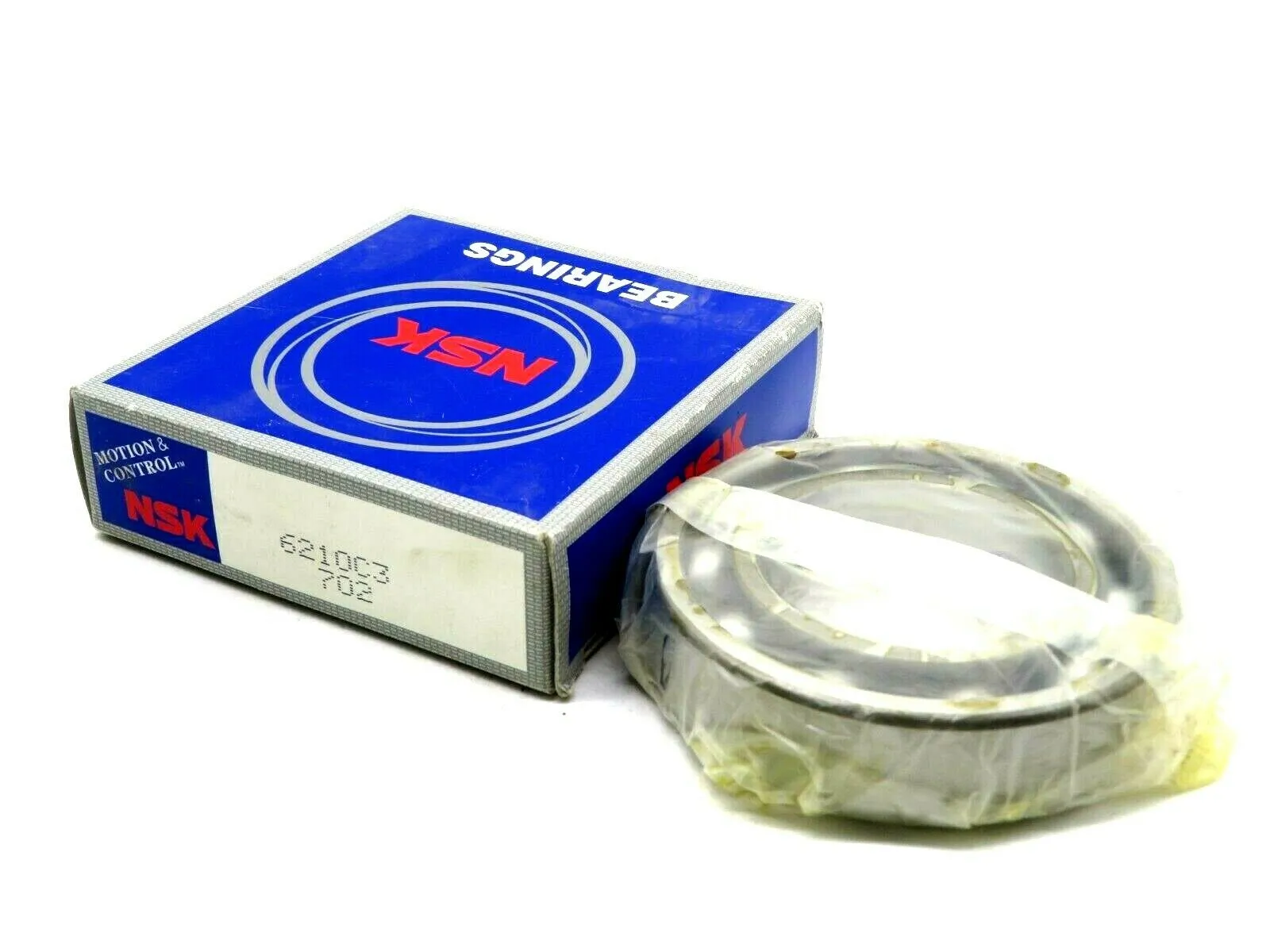 NEW NSK 6210C3 BALL BEARING