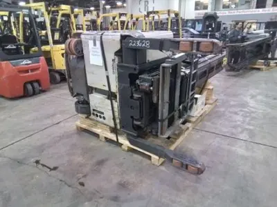 USED 2016 CROWN RMD6095S-32