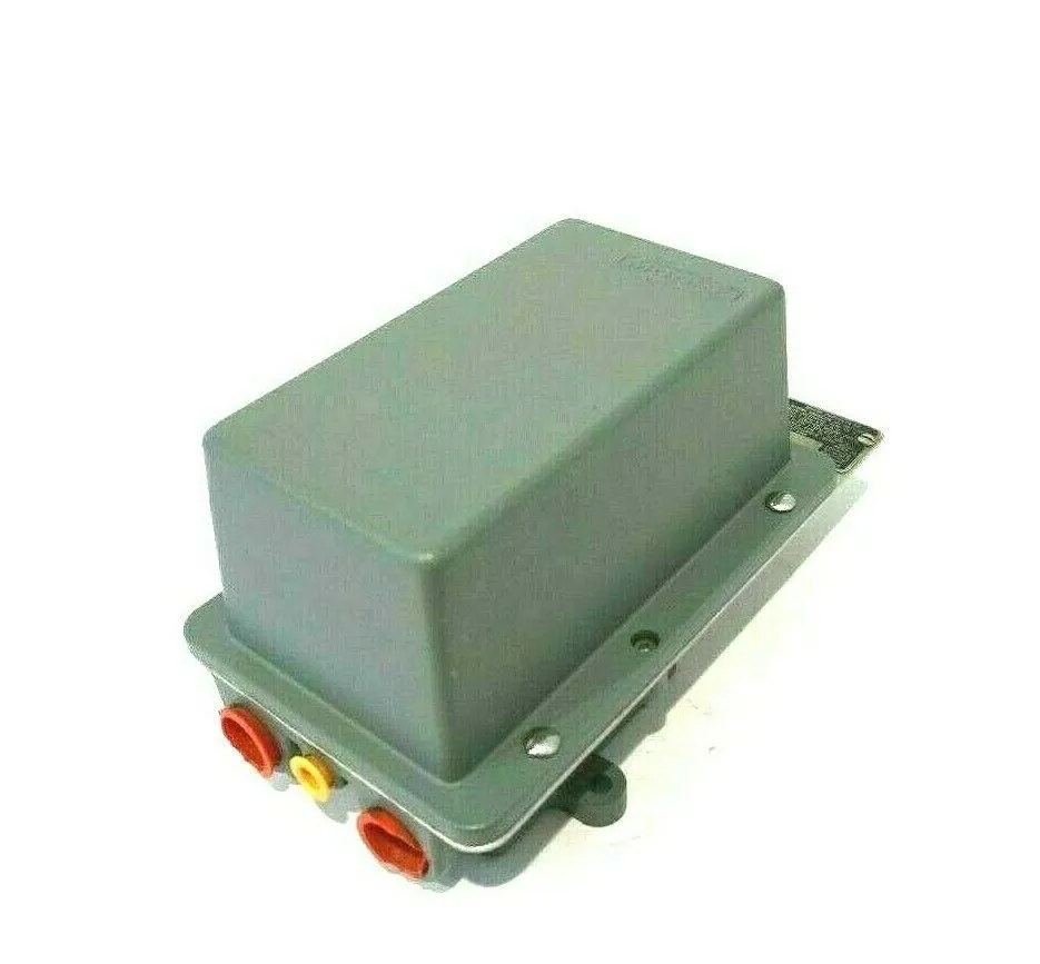NEW MOORE PRODUCTS 781P6 P/E TRANSDUCER