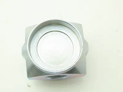 Graco 161-585  Bulldog Air Valve Housing 30:1