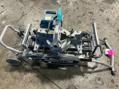 Used 2002 MAKITA LS1221 Miter Saws Ohio US | HGR 24 #1263324
