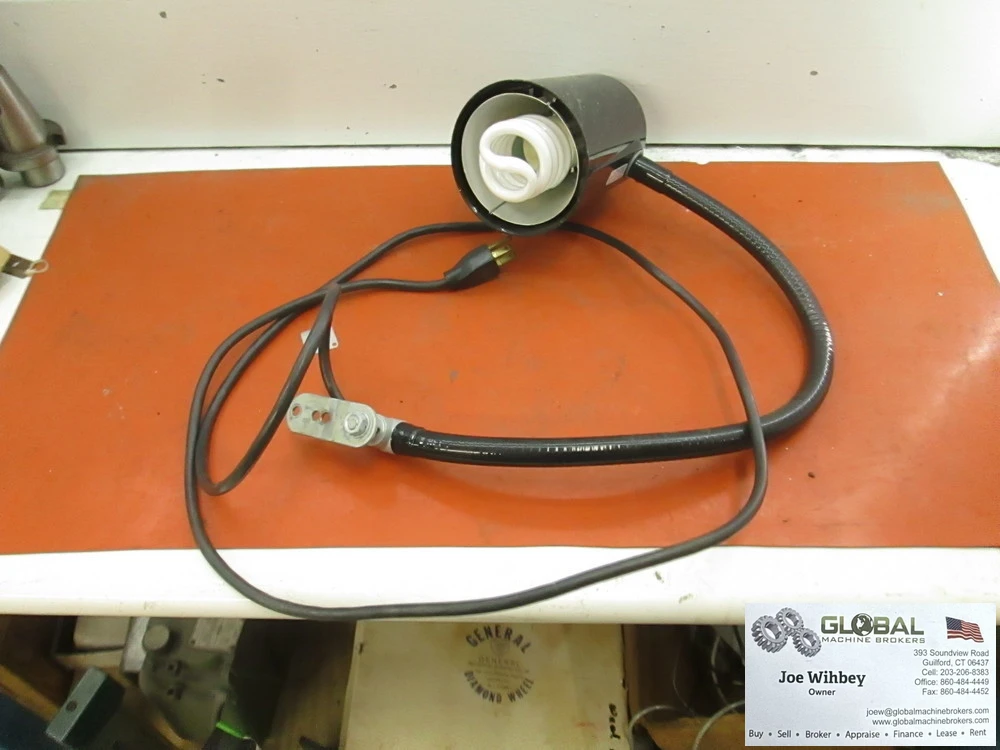Moffatt Products 95045 Task Light 24" Reach 100 Watt Max