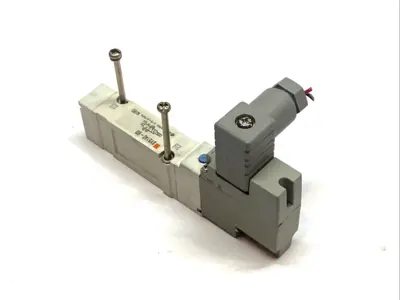 USED SMC 5-PORT SOLENOID VALVE SINGLE COIL BASE MOUNT