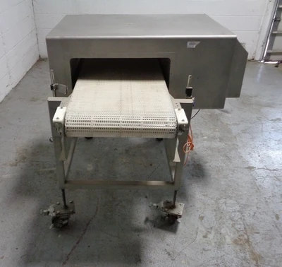 Used 2009 LOMA MFG. IQ2 Metal Detectors California US | BakeryEquipment.com #1555041