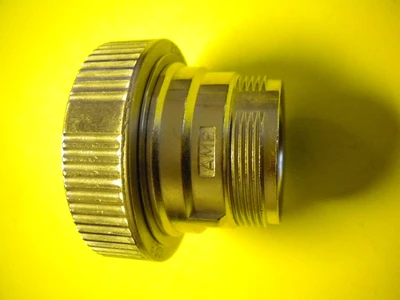 USED AMP 208472-3