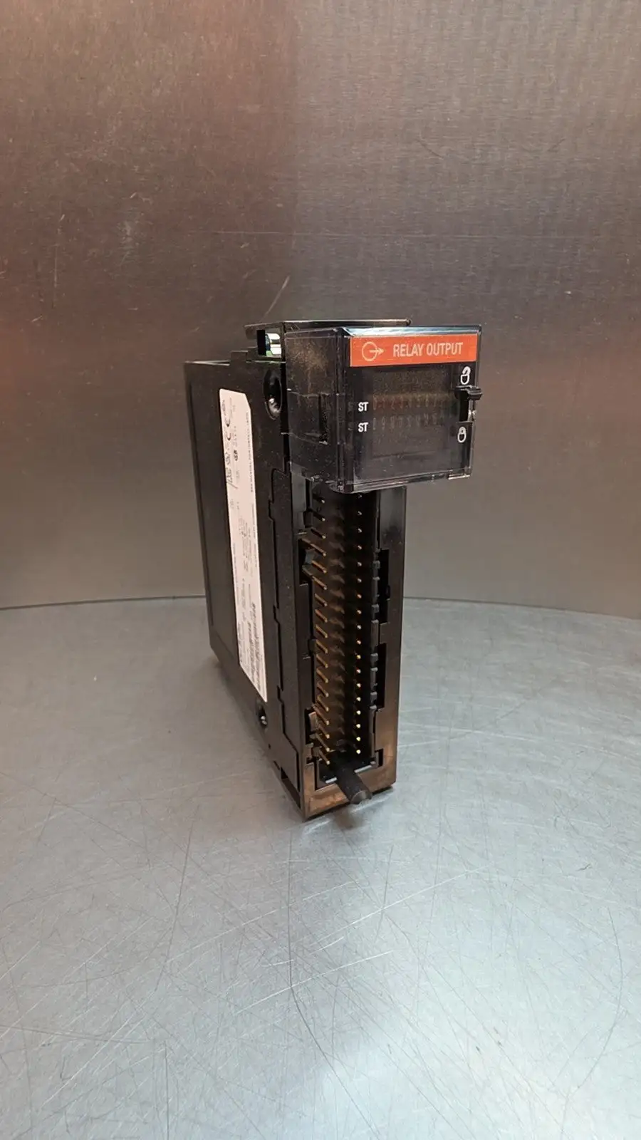 Used Allen-Bradley 1756-OW16I Relays & Switches South Carolina US | Palmetto Automation #1541100