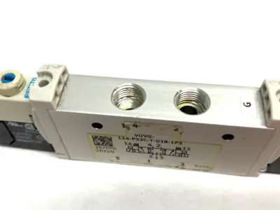 USED FESTO SOLENOID VALVE, PISTON GATE 5/3 CLOSED, 556501