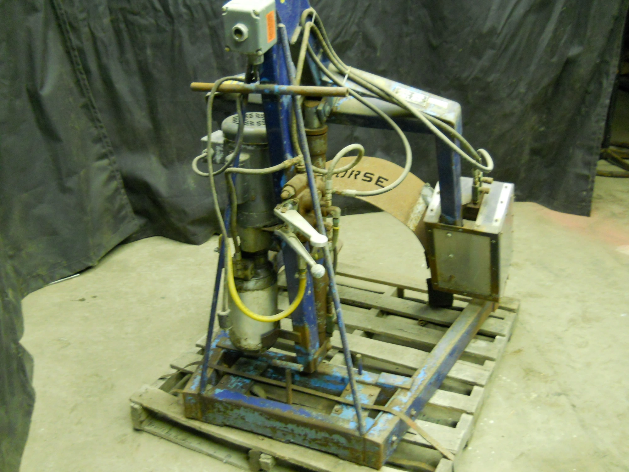 Used _UNKNOWN_ 400-S Tilters Minnesota US | A&I Equipment #1317683