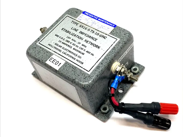 Used SOLAR ELECTRONICS LISN 5A SINGLE-PHASE 150 KHZ-65 MHZ BNC Electrical Testers Michigan US | Maverick Industrial Sales #1398919