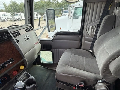 Used 2003 KENWORTH T800 TRUCK TRACTOR Conventional trucks Michigan US | Miedema Asset Management Group #1709461