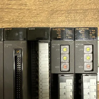USED MITSUBISHI Q02HCPU