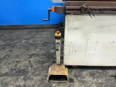 Used 2006 ERMAK CNCHAP 12X220 Press Brakes Ohio US | HGR 24 #1439634