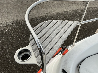 USED 1998 HUNTER TBD