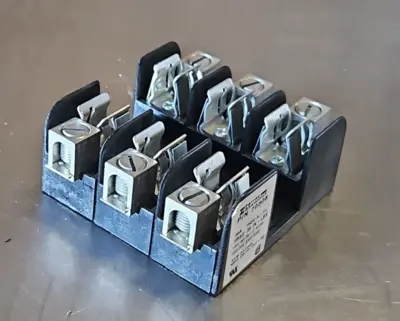 FERRAZ SHAWMUT 70308 FUSEHOLDER. Loc4B20