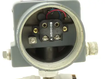 Foxboro 823DP-I3S1NL0-Y Electronic Pressure Transmitter 12.5-65VDC 3000PSI