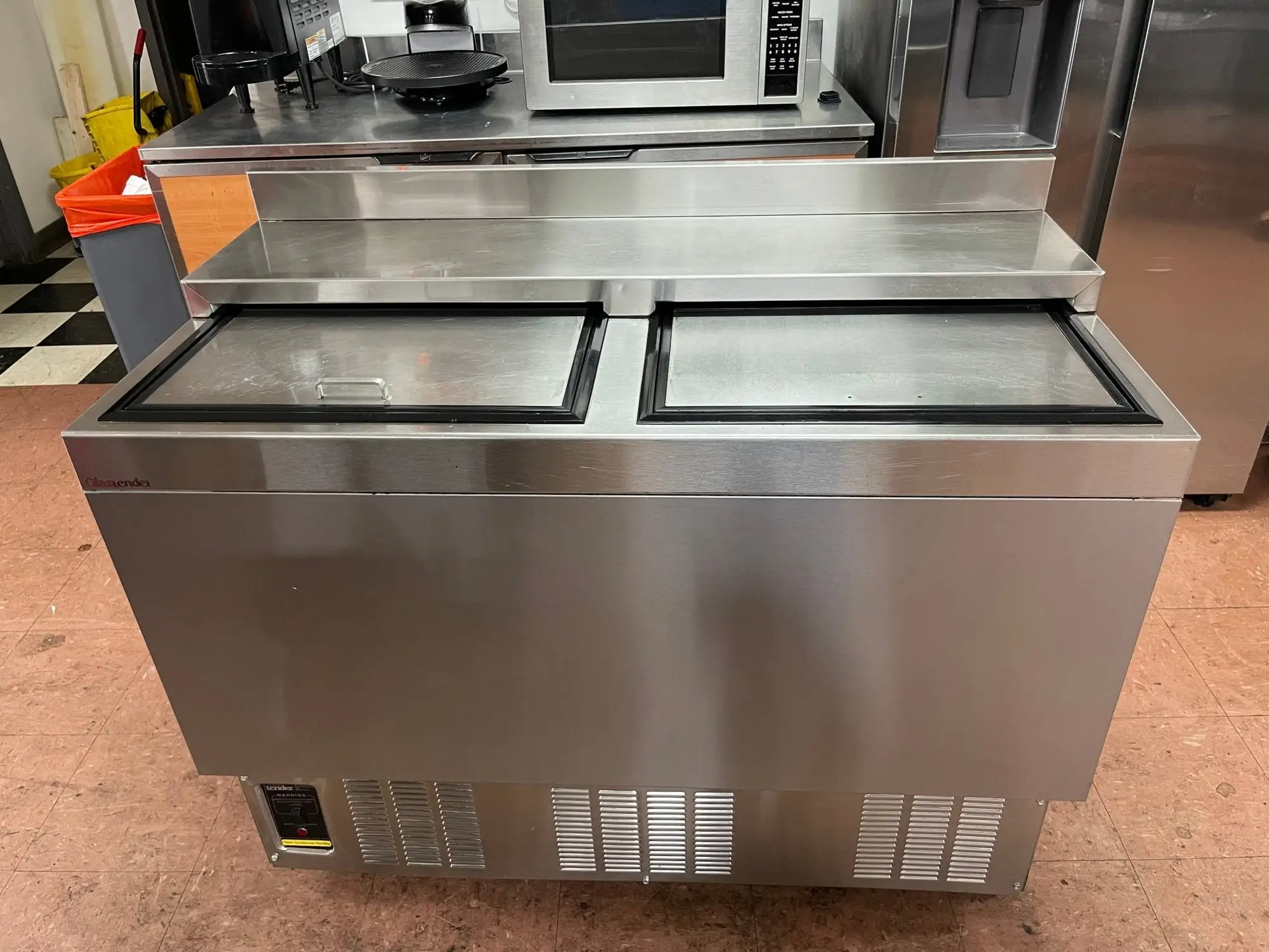 Used Glastender Used Glastender MF48-SF2 48" Underbar Stainless Steel Glass Froster, 252 Mugs Capacity 120V Underbar Equipment Illinois US | Falcon Restaurant Supply #1376213
