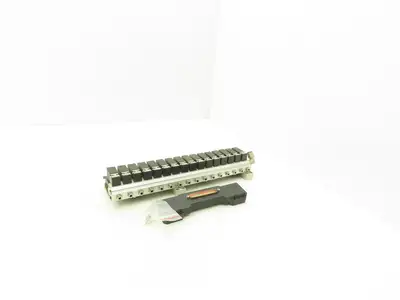 Pneumax OMRB213 Pneumatic Air Manifold Assembly 16 Valves 24vdc 145psi