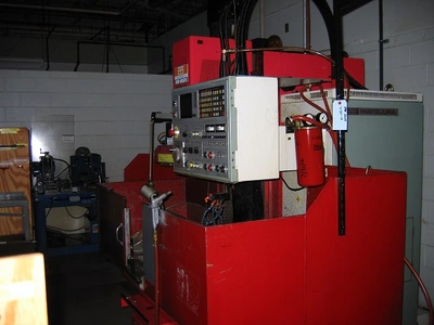 USED 1981 MATSUURA MC-500V