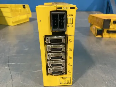 Used FANUC A02B0323C205, A03B0819C109 Input / Output Modules Ohio US | HGR 24 #1345392