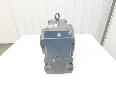 Stober UltraMite 08UWBQ2AB250N Helical Gearbox 235.8 Reducer 7.5rpm Hollow Shaft