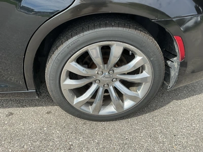 Used 2019 CHRYSLER 300 Sedans Michigan US | Miedema Asset Management Group #1484114