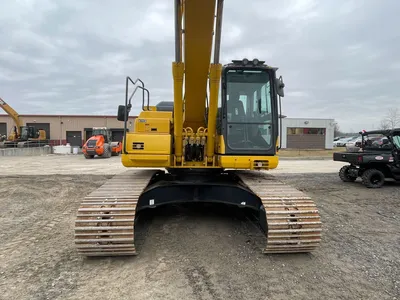 USED 2023 KOMATSU PC210