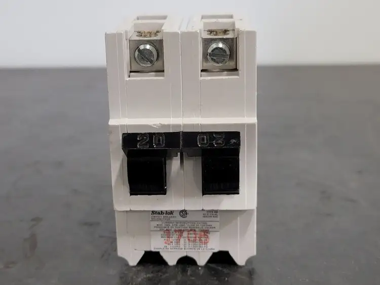Used FEDERAL PIONEER NB220 Switchgears British Columbia CA | Lenmark #238557