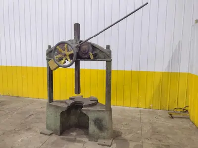 GREENERD #32 TWIN POST MANUAL ARBOR PRESS: YOBRO #25234