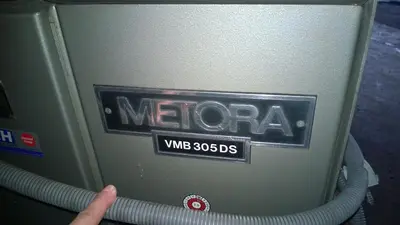 Used 2005 METORA VMB 305 DS Horizontal Band Saws CZ | Amaron s.r.o. #1061722