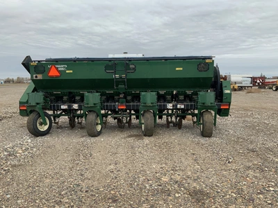 Used _UNKNOWN_ _UNKNOWN_ Planters Idaho US | Tri-Steel Manufacturing #1557166