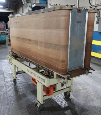 SPC8070  Conveyor Force Feeder belt conveyor CS, 35" h x 89" l x 15" between belts