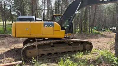 USED 2014 Deere 300G LC