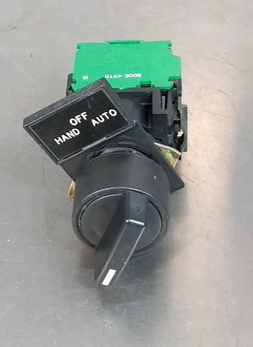 Allen Bradley 800X-4X01 Switch black Loc4E1