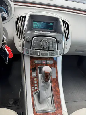 USED 2010 BUICK LACROSSE