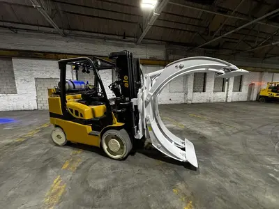 Used YALE GLC155 Liquid Propane Forklifts Pennsylvania US | Global Equipment International, LLC #1174951