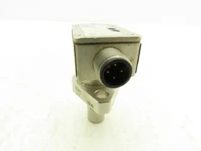 Balluff BES-516-300-S295-/1.025-S4 Strokemaster Proximity Sensor 1.025"