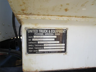 Used 2007 PETERBILT 340 Water Trucks | Abele Tractor #1343008