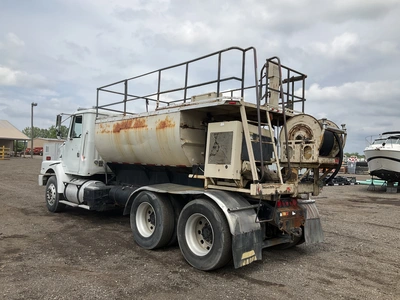 Used 1997 VOLVO WG64T Water Trucks Michigan US | Miedema Asset Management Group #1304692