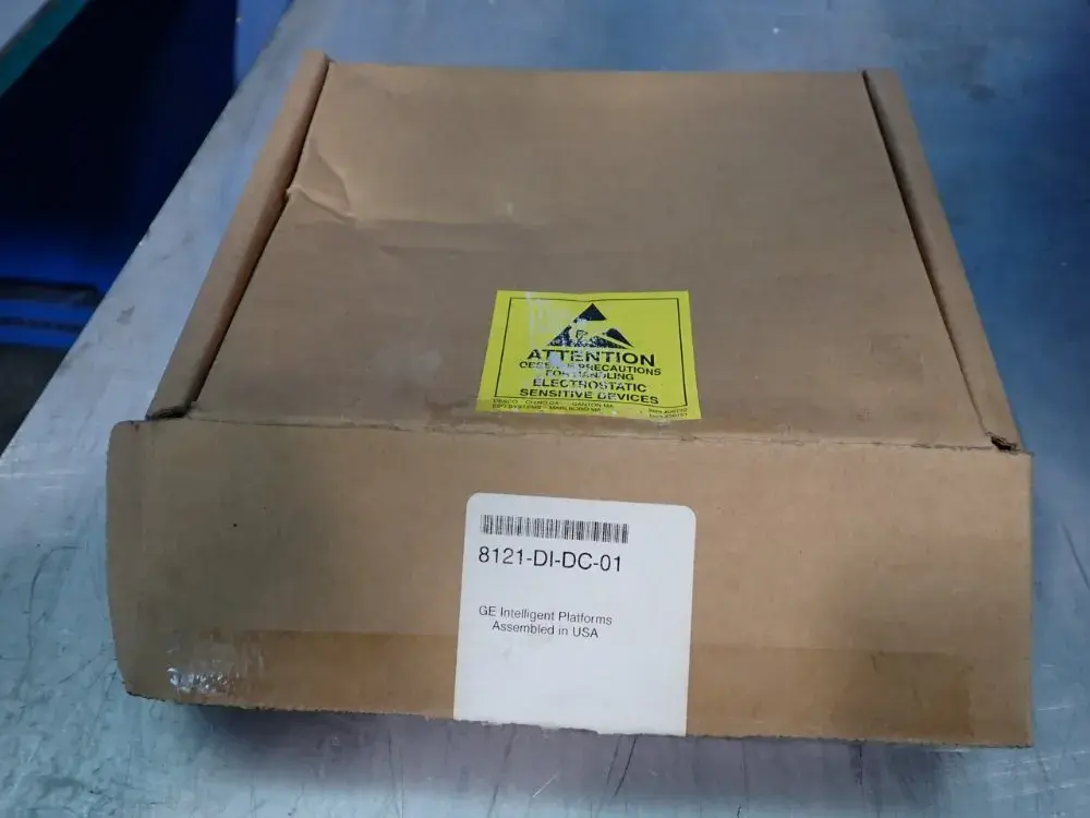 NEW GE FANUC 8121D1DC01