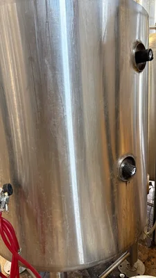 DYM 10bbl (310 Gallons) Brite Tanks