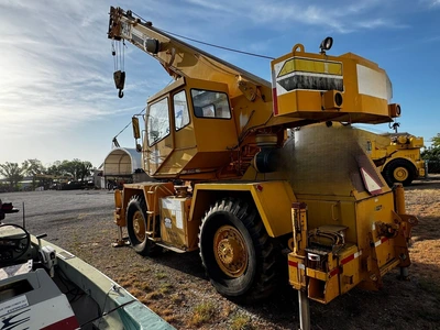 Used 1980 P & H OMEGA 15 Rough Terrain Cranes Texas US | Proxy Equipment #1455721