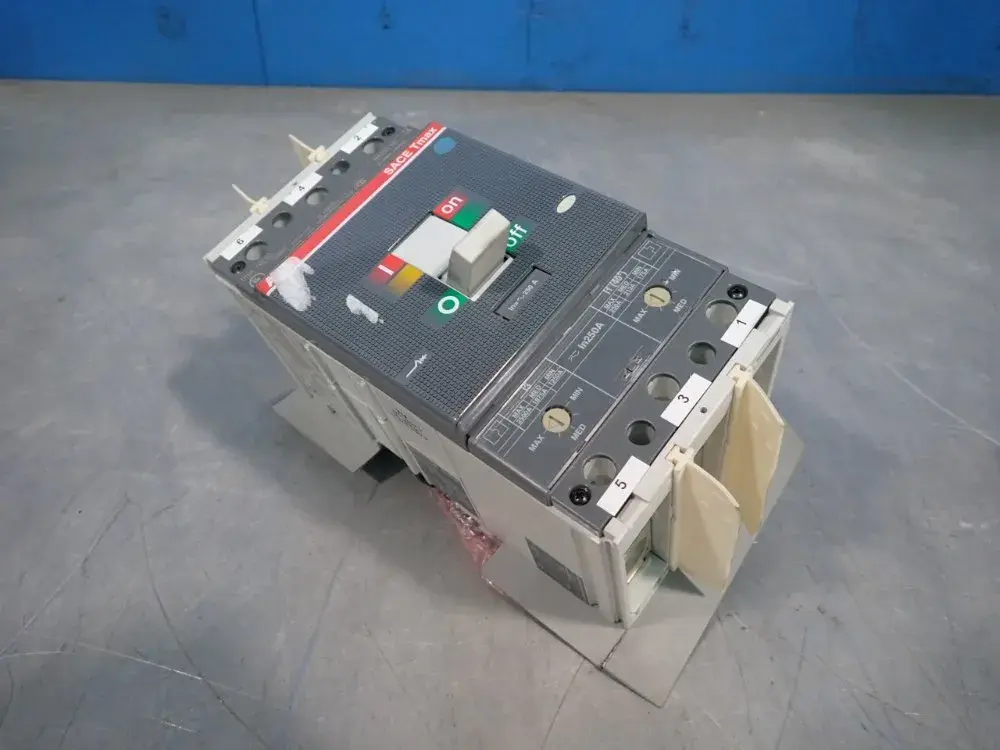 USED ABB T4N250