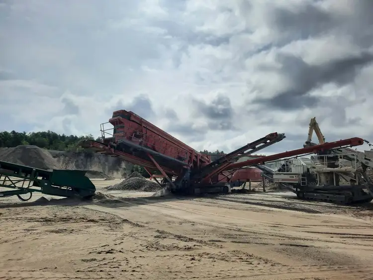 Used 2012 Terex Finlay 694+ Rectangular Screeners New Hampshire US | Zadoon Equipment #1480884
