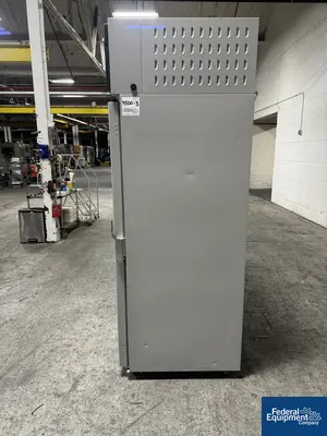 USED Environmental Specialties 33.8 Cu Ft Environmental Specialties Environmental Chamber, Model ES2000 CS