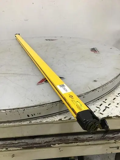 Used KEYENCE CORP GL-R72H-T Light Curtains & Grids Michigan US | Ideal Machinery #571343