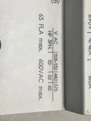 USED SIEMENS 3VU1600-0MM00